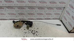 O91616 Gebruikte slotmechaniek achterklep Volkswagen Touareg