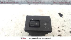 O106868 Gebruikte stoelverwarmings schakelaar Volkswagen Touareg