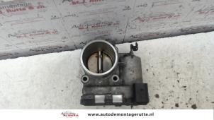O122335 Gebruikte gasklephuis Ford Fiesta