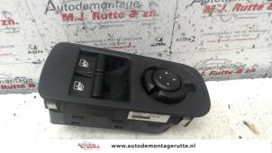 O108730 Gebruikte combischakelaar ramen Alfa Romeo Mito