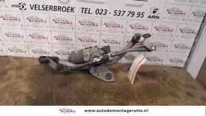 O119098 Gebruikte ruitenwismotor+mechaniek Renault Twingo