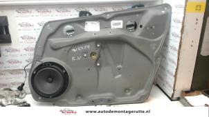 O79047 Gebruikte ruitmechaniek 4deurs rechts-voor Mercedes B-Klasse