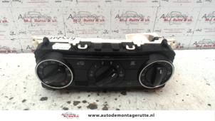 O100113 Gebruikte kachel bedieningspaneel Mercedes B-Klasse