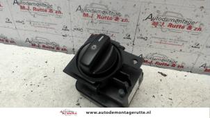 O101050 Gebruikte licht schakelaar Mercedes B-Klasse