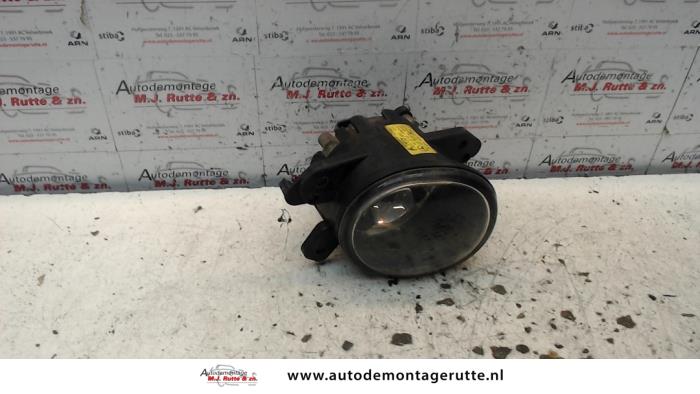 Gebruikte Mistlamp links-voor Mercedes B-Klasse O74745