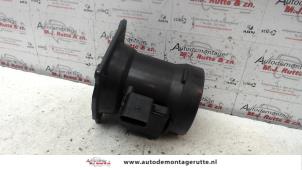 O115889 Gebruikte luchtmassameter Audi A4