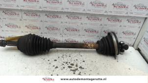 O111297 Gebruikte cardanas links-voor (vwa) Renault Clio