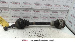 O110959 Gebruikte homokineetas links-voor Audi A3
