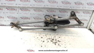 O118570 Gebruikte ruitenwismotor+mechaniek Opel Vectra