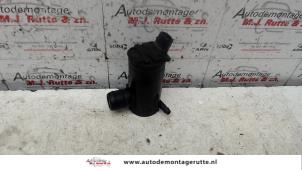O115408 Gebruikte ruitensproeierpomp voor Daewoo Kalos