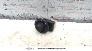 O106041 Gebruikte spiegel schakelaar Renault Scenic
