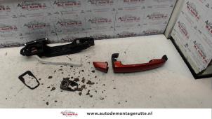 O89723 Gebruikte deurgreep 4deurs rechts-achter Suzuki Swift