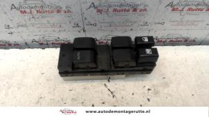 O109614 Gebruikte schakelblok ruiten Suzuki Swift
