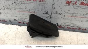 O90560 Gebruikte schakelaar achterklep Renault Scenic