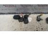 Gebruikte Portierslot Cilinder links Kia Carens O81570