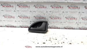 O80795 Gebruikte portiergreep 2deurs rechts Renault Twingo