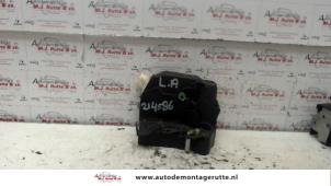 O83407 Gebruikte portierslot mechaniek 4deurs links-achter Landrover Range Rover