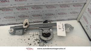 O88981 Gebruikte ruitmechaniek 4deurs links-achter Renault Scenic