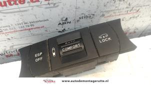 O77087 Gebruikte schakelaar esp Volkswagen Touareg