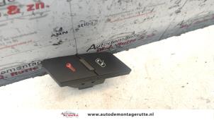 O90340 Gebruikte schakelaar centr. deurvergrendeling Audi A6