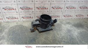 O122845 Gebruikte gasklephuis Mazda 6.