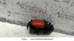 O104507 Gebruikte paniekverlichtings schakelaar Renault Twingo