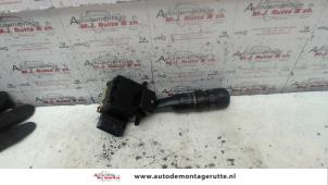 O103447 Gebruikte ruitenwis schakelaar Hyundai Coupe