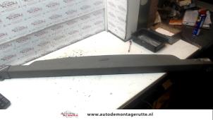 O92307 Gebruikte rolhoes bagageruimte Audi A2