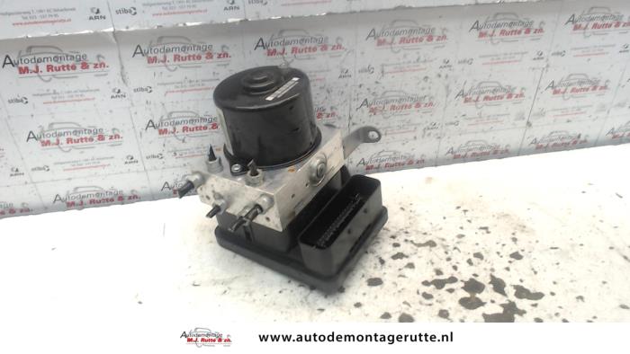 Gebruikte ABS Pomp BMW 1-Serie O114742