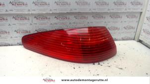 O93676 Gebruikte achterlicht links Peugeot 607