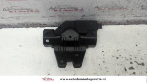 O91455 Gebruikte achterklep slotmechaniek BMW 3-Serie