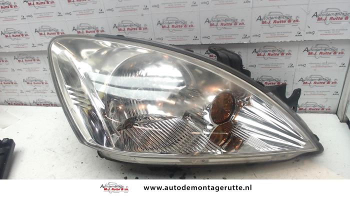 Gebruikte Koplamp rechts Mitsubishi Lancer O74322