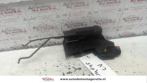 O83023 Gebruikte slotmechaniek portier 4deurs links-voor Hyundai Terracan