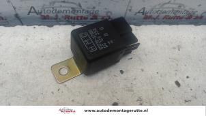 O105403 Gebruikte relais Hyundai Terracan