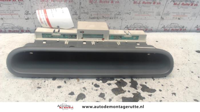 Gebruikte Display Interieur Renault Twingo O106562