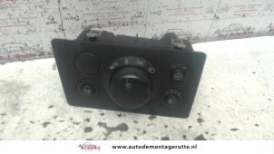 O101077 Gebruikte schakelaar licht Opel Zafira
