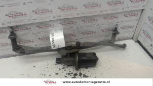 O118588 Gebruikte ruitenwismotor+mechaniek Volkswagen Bora