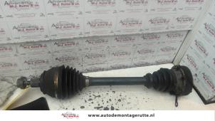 O111572 Gebruikte cardanas rechts-voor (vwa) Volkswagen Transporter