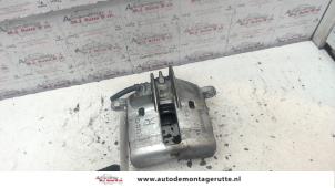 O112086 Gebruikte remklauw (tang) rechts-voor Volvo S40/V40