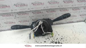 O102902 Gebruikte licht + raw schakelaar Peugeot 206