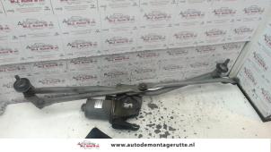 O118648 Gebruikte ruitenwismotor+mechaniek Volkswagen Crafter