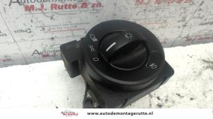 O101245 Gebruikte schakelaar licht Volkswagen Crafter