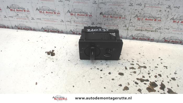Gebruikte Schakelaar Licht Ford Focus O100976