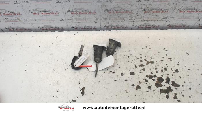 Gebruikte Deurslot Cilinder rechts Volkswagen Lupo O81849