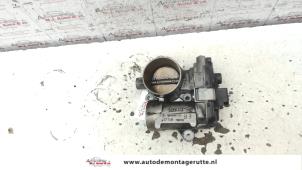 O123182 Gebruikte gasklephuis Peugeot 207