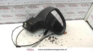 O87579 Gebruikte spiegel buiten rechts Peugeot 207