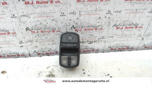 O108577 Gebruikte combischakelaar ramen Opel Corsa