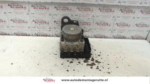 O114796 Gebruikte abs pomp Volkswagen Caddy