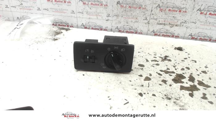 Gebruikte Schakelaar Licht Skoda Fabia O101306