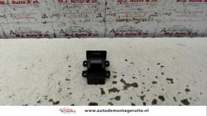 O108088 Gebruikte ruit schakelaar elektrisch Honda Civic